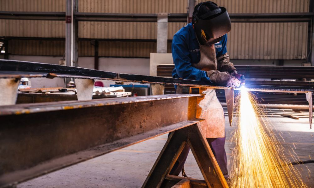 Reasons You Should Work With a Local Metal Fabricator