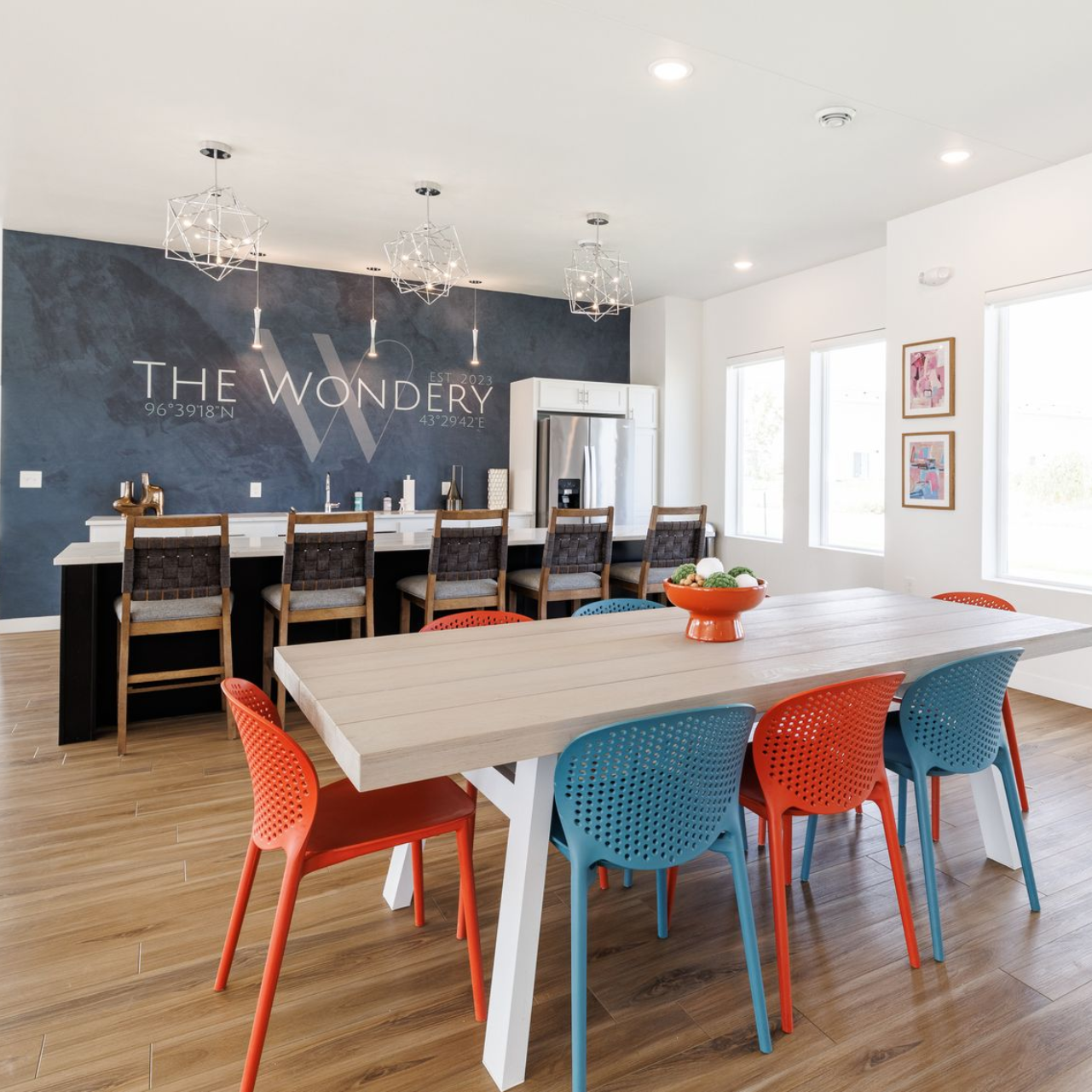 Clubhouse with table and chairs.