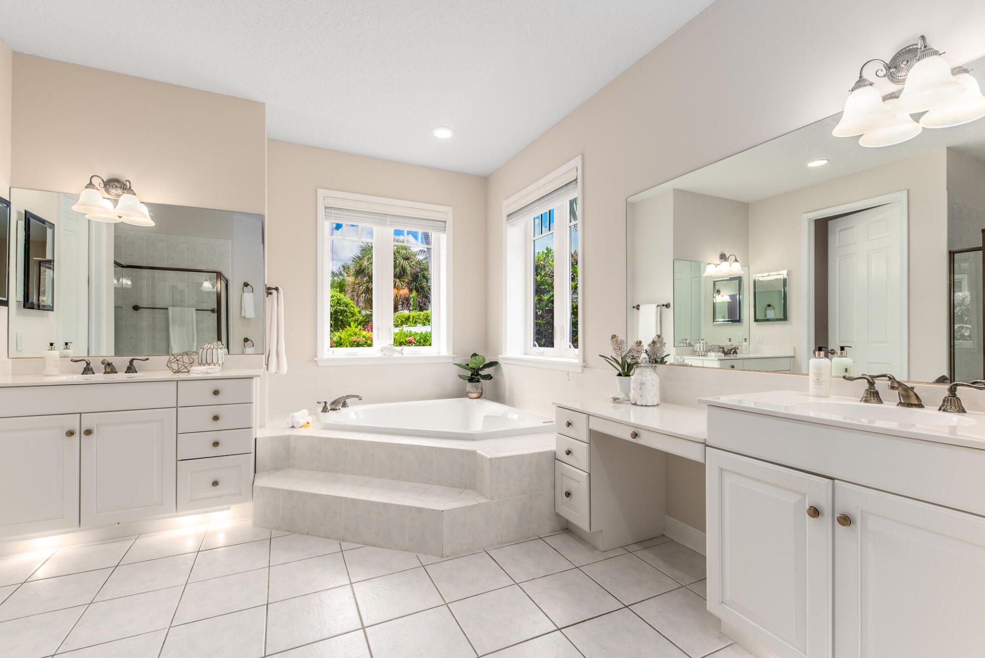 Diane Horan Realty and Home Staging