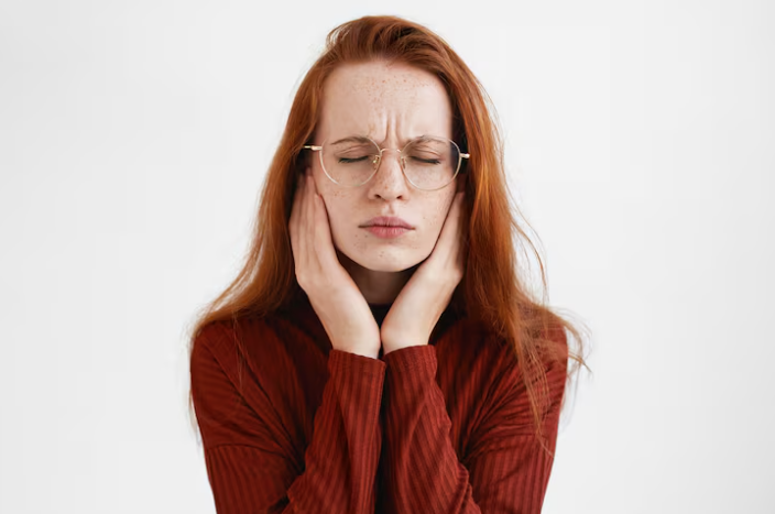 Neurocirurgião no Rio de Janeiro: Dormência no rosto ou fraqueza repentina pode ser AVC