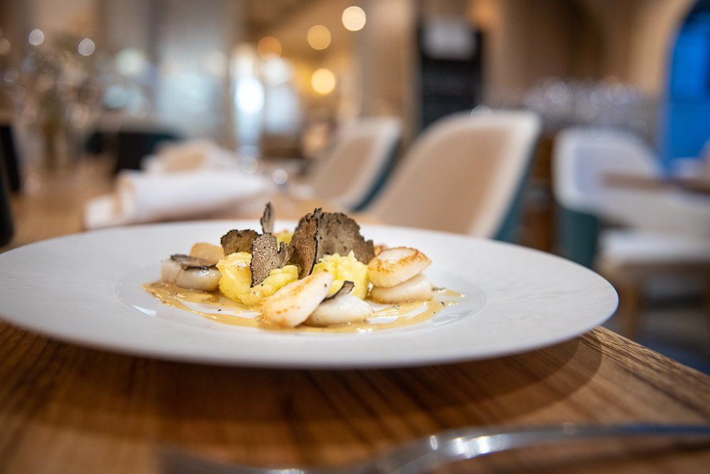 Noix de saint-jacques aux truffes d'automne