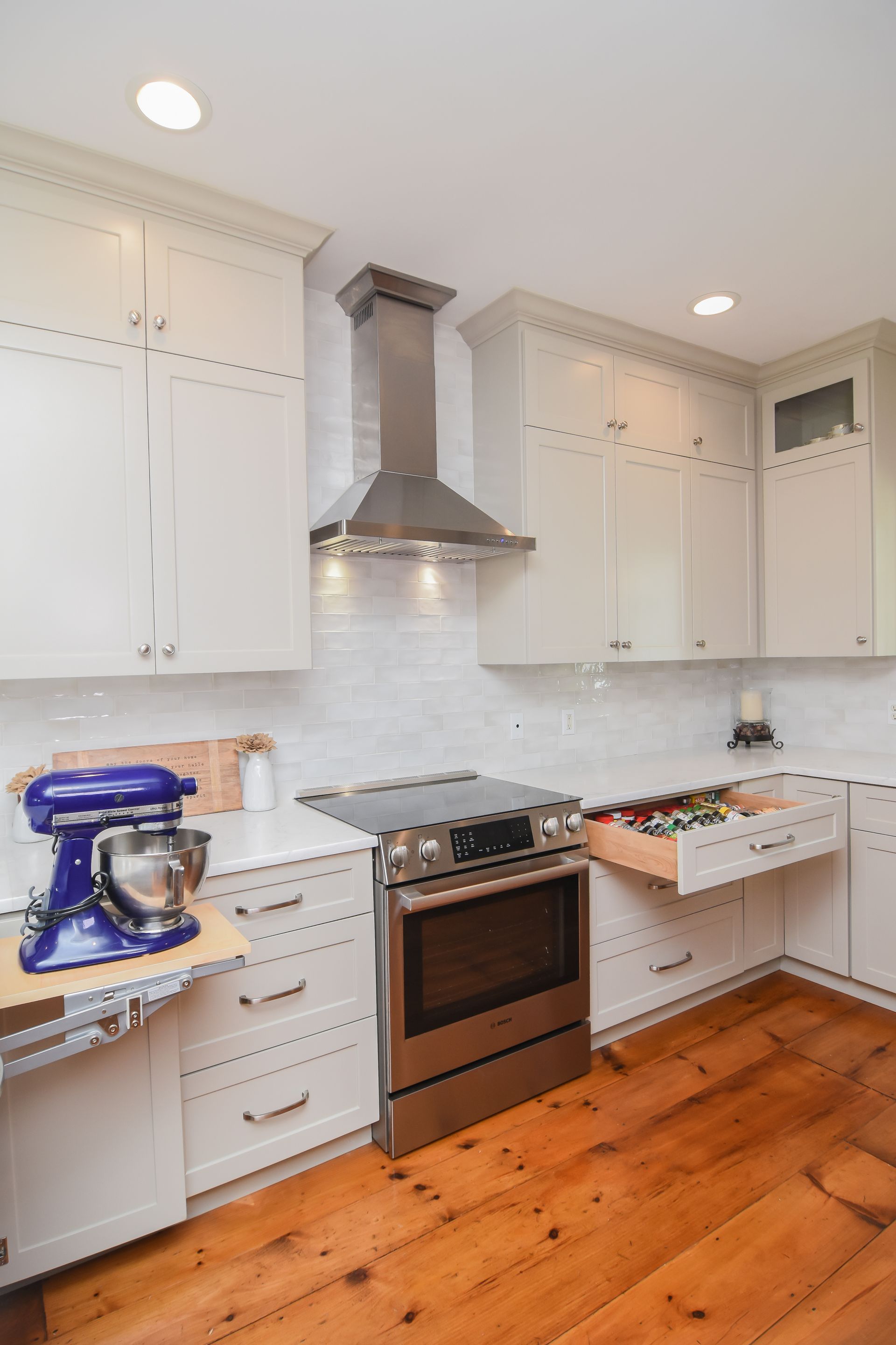 Kitchen Storage Ideas
Taylor Made Cabinets Leominster MA
