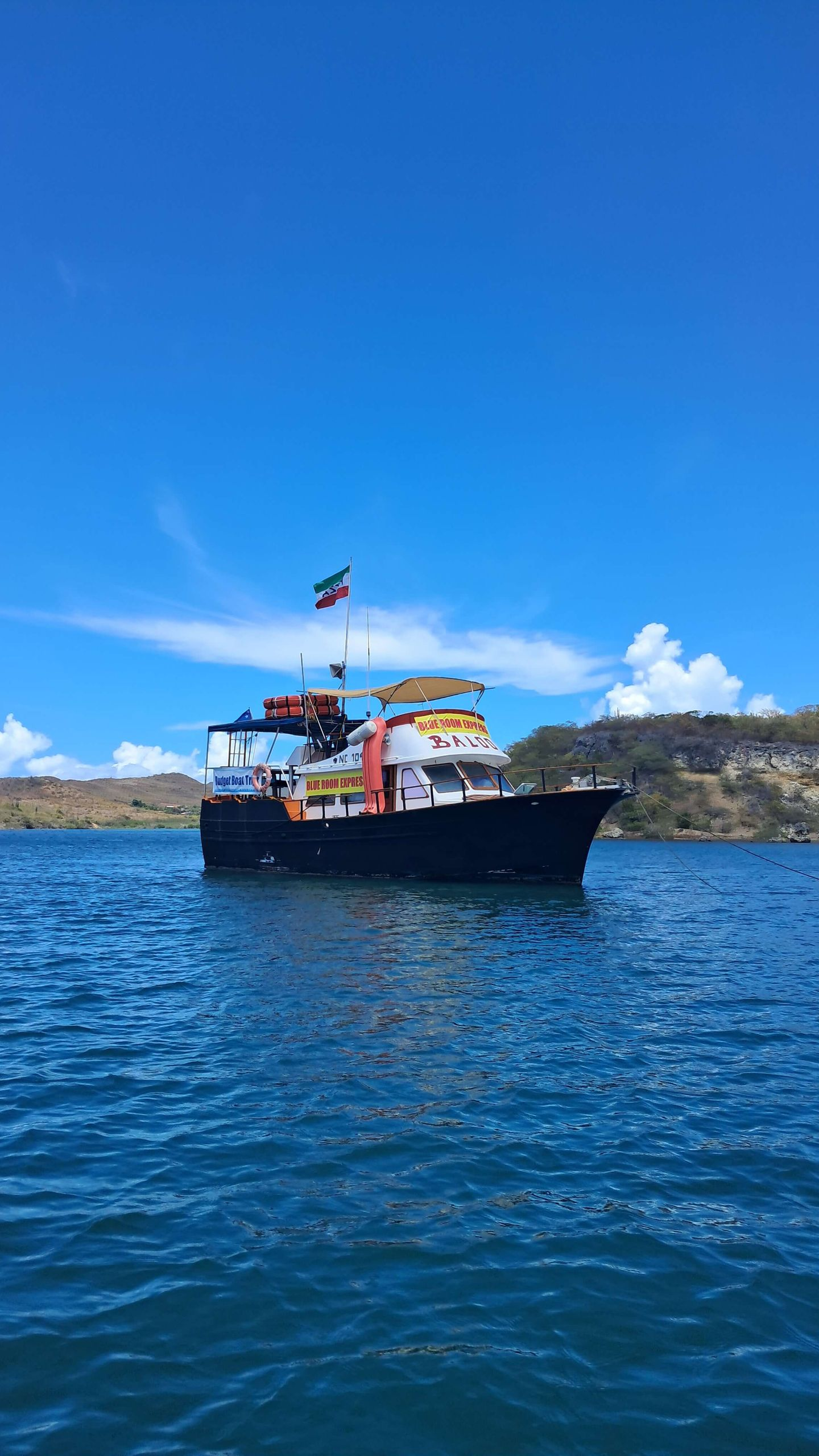 Boat Trip Curacao - Blue Room Express