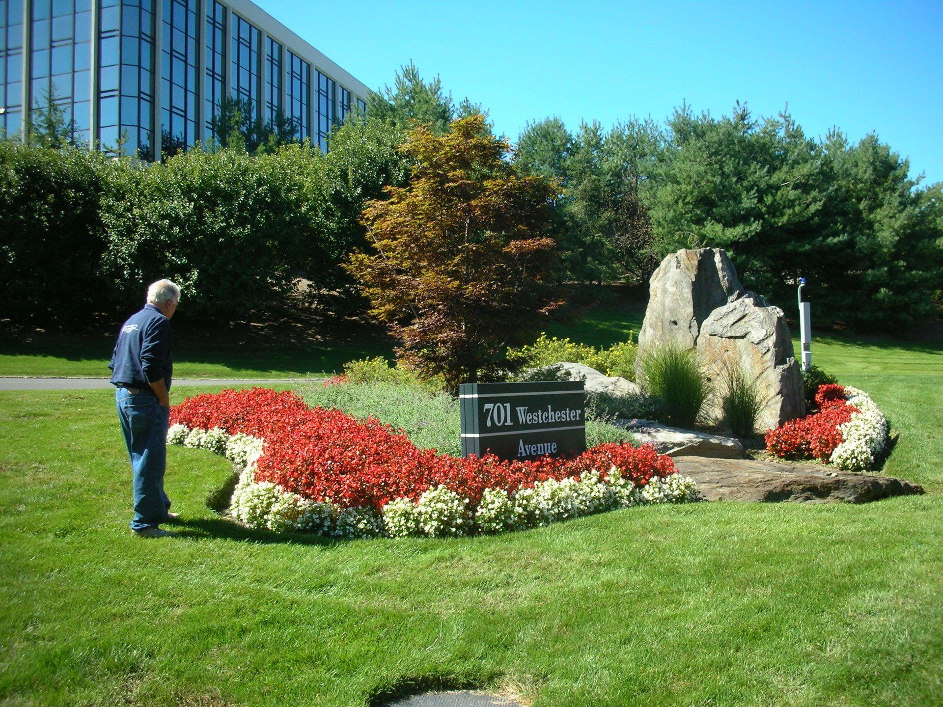 Commercial Lawn - Landscaping in Bedford Hills, NY