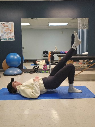 Glute bridge single leg as advanced option