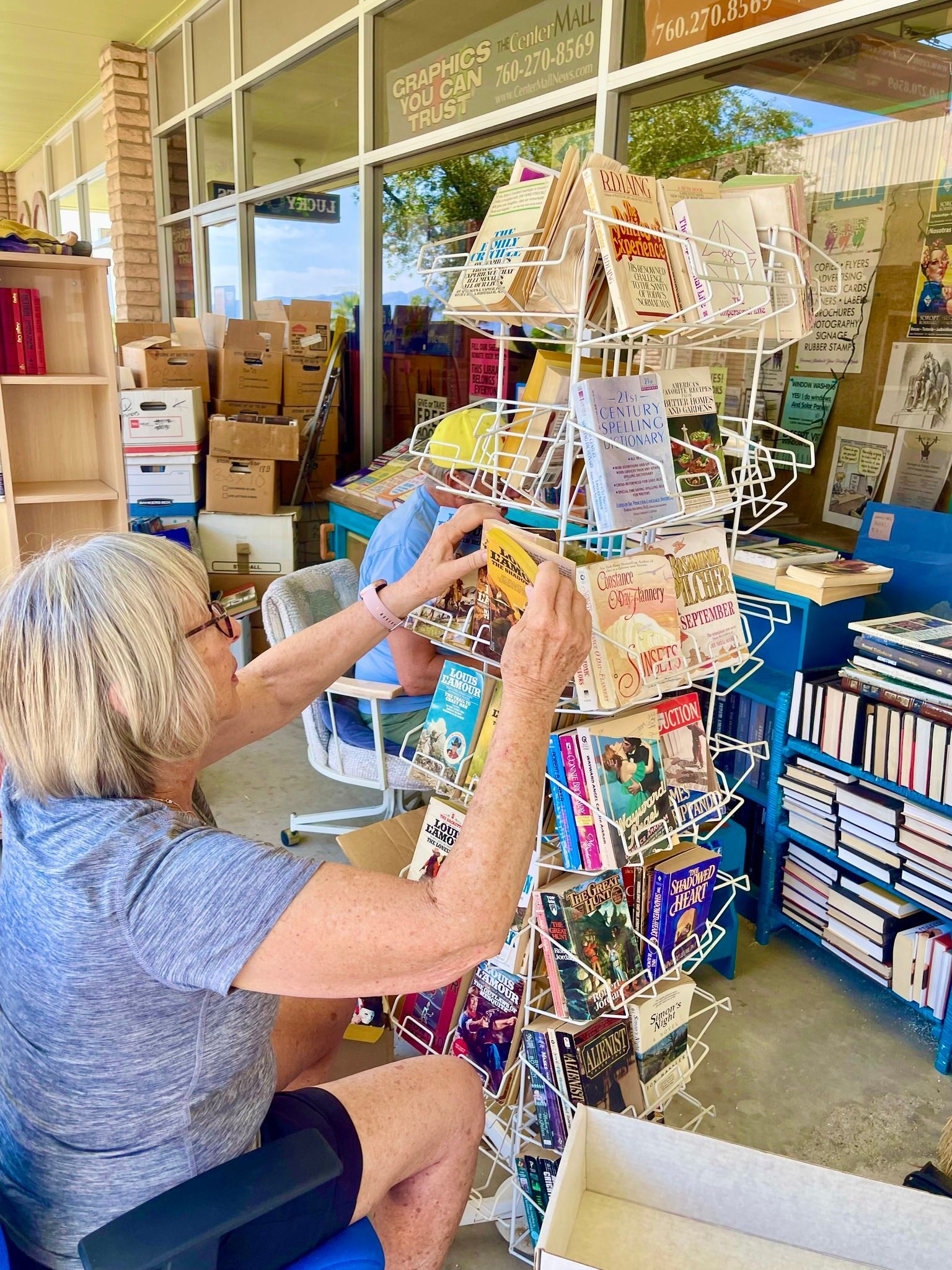 Borrego Springs Little Libraries: Free Books 