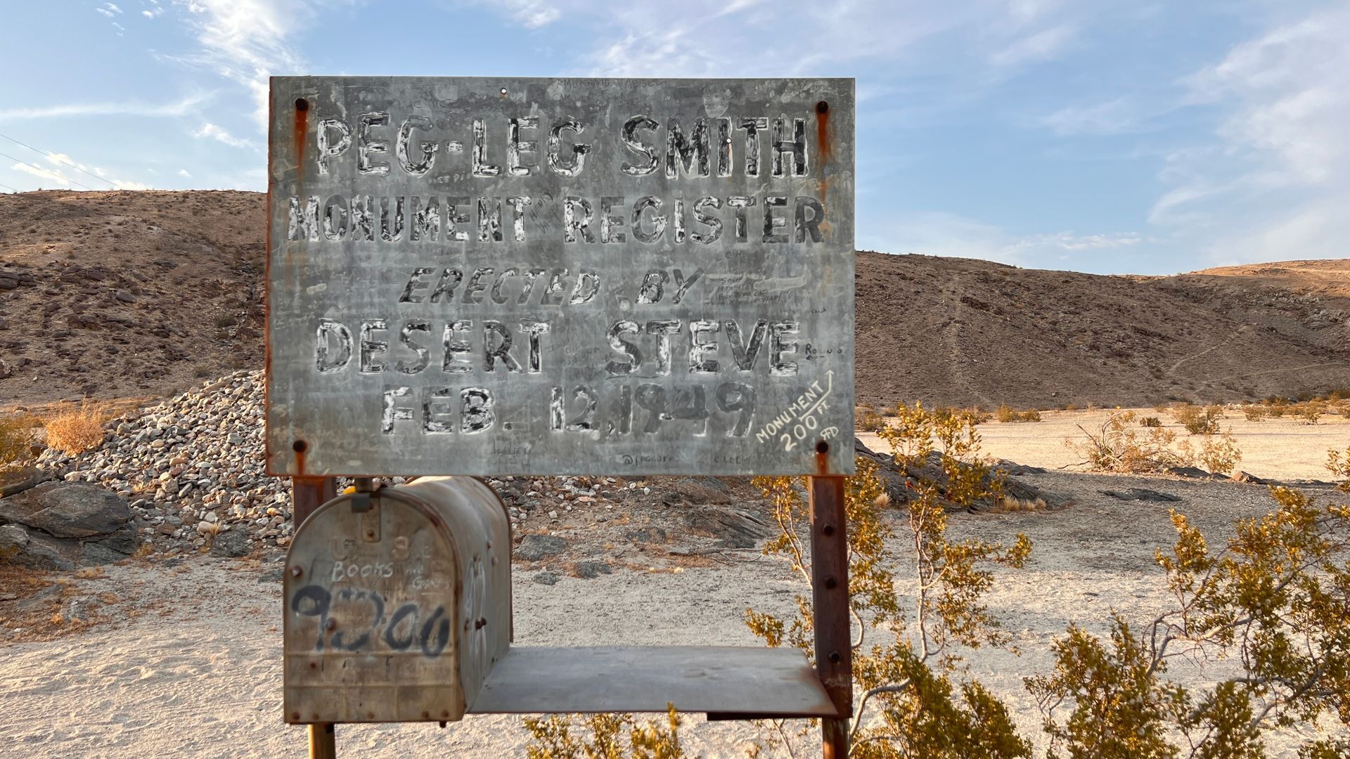 Pegleg Smith Monument - Desert Steve Sign from 1949