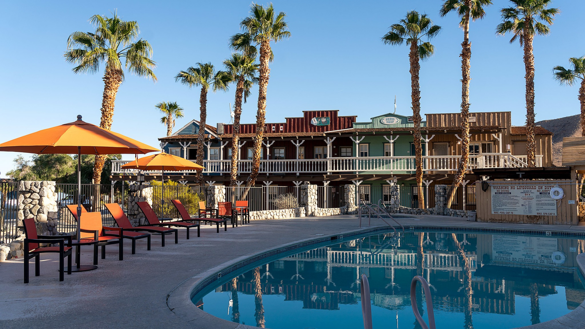 Palm Canyon Hotel & RV Resort