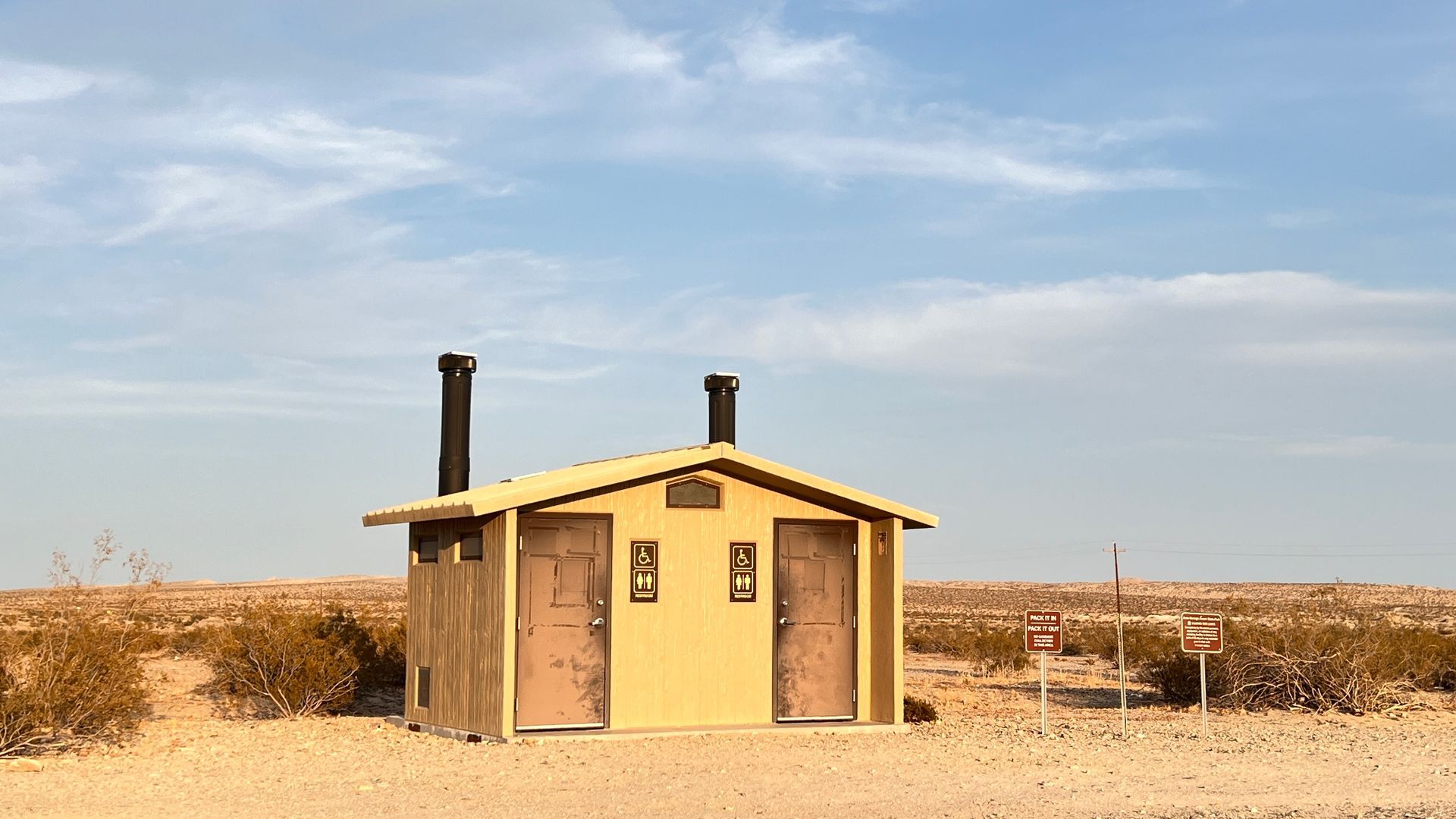 Pegleg Smith Monument - Restroom