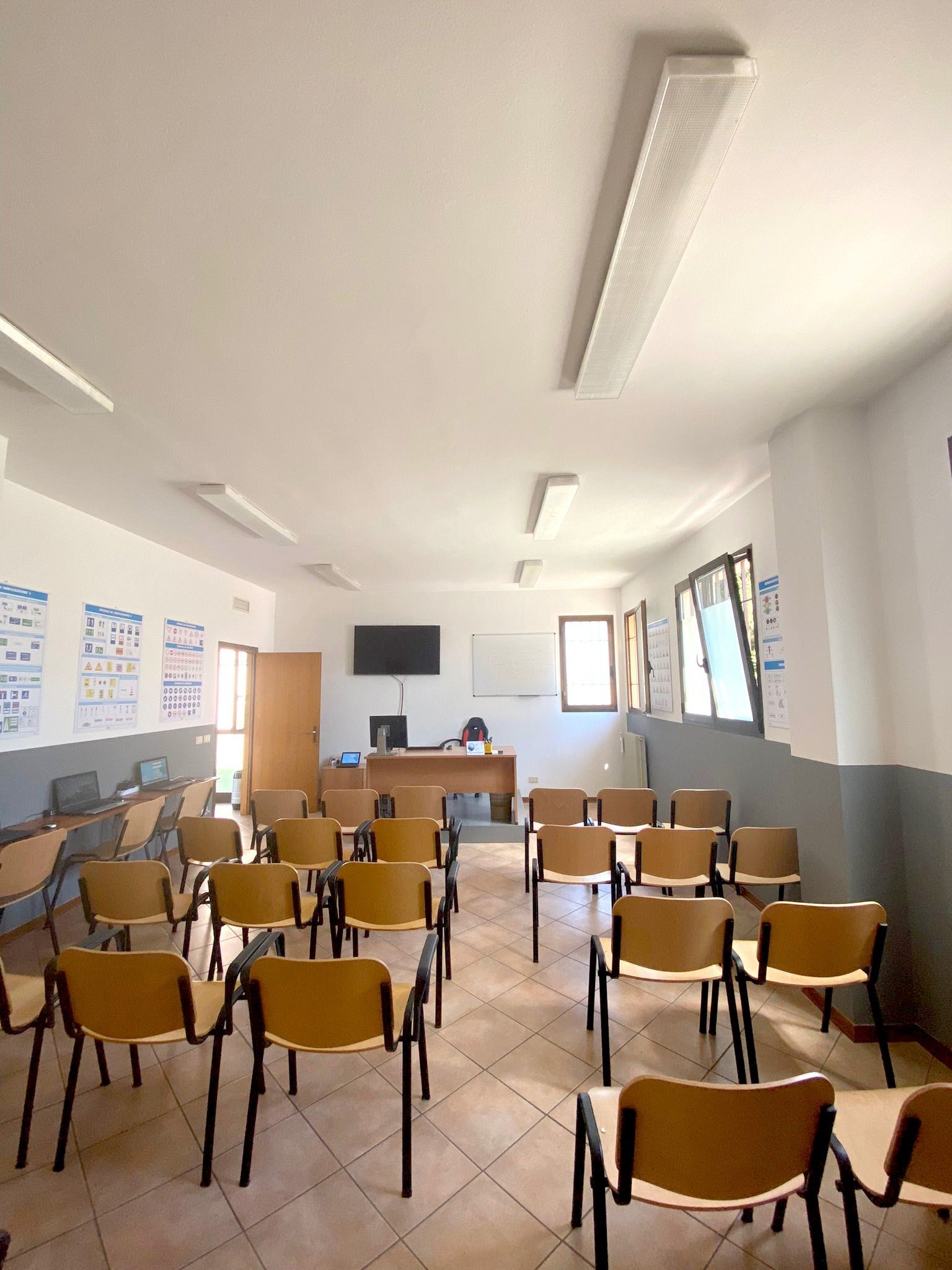 Autoscuola Meduna Pasiano di Pordenone