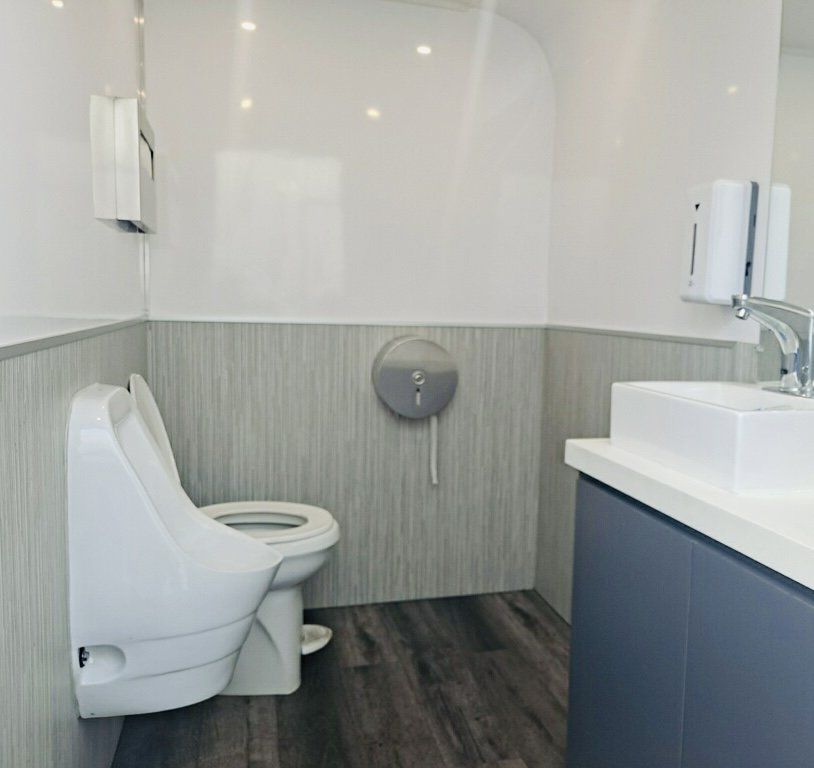 Restroom trailer inside