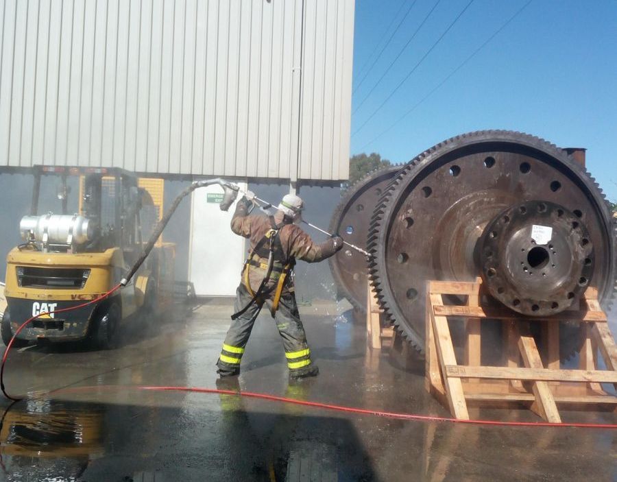 UHP water blasting