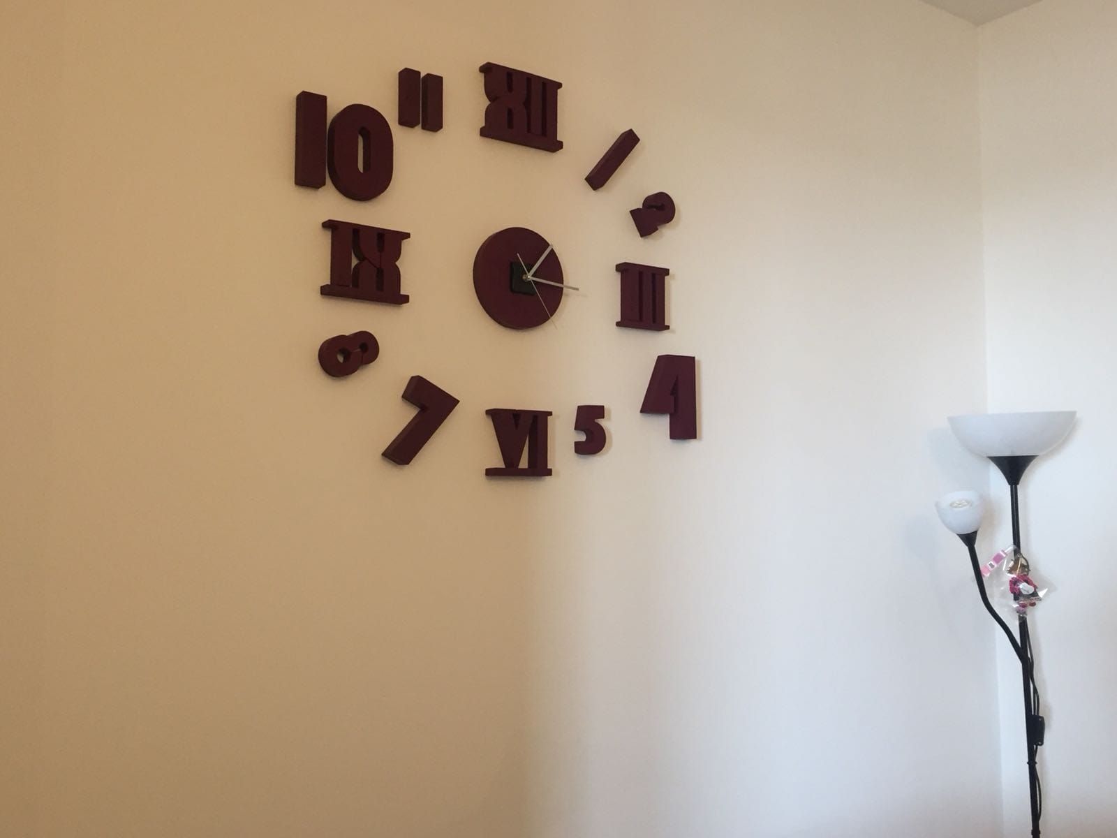 esempio orologio da parete in polistirolo