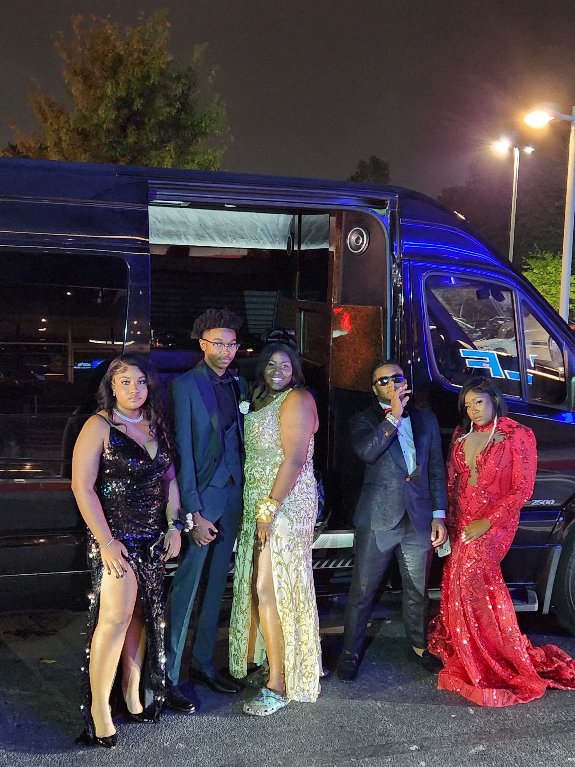  PARTY BUS RENTALS IN SUWANEE, GEORGIA