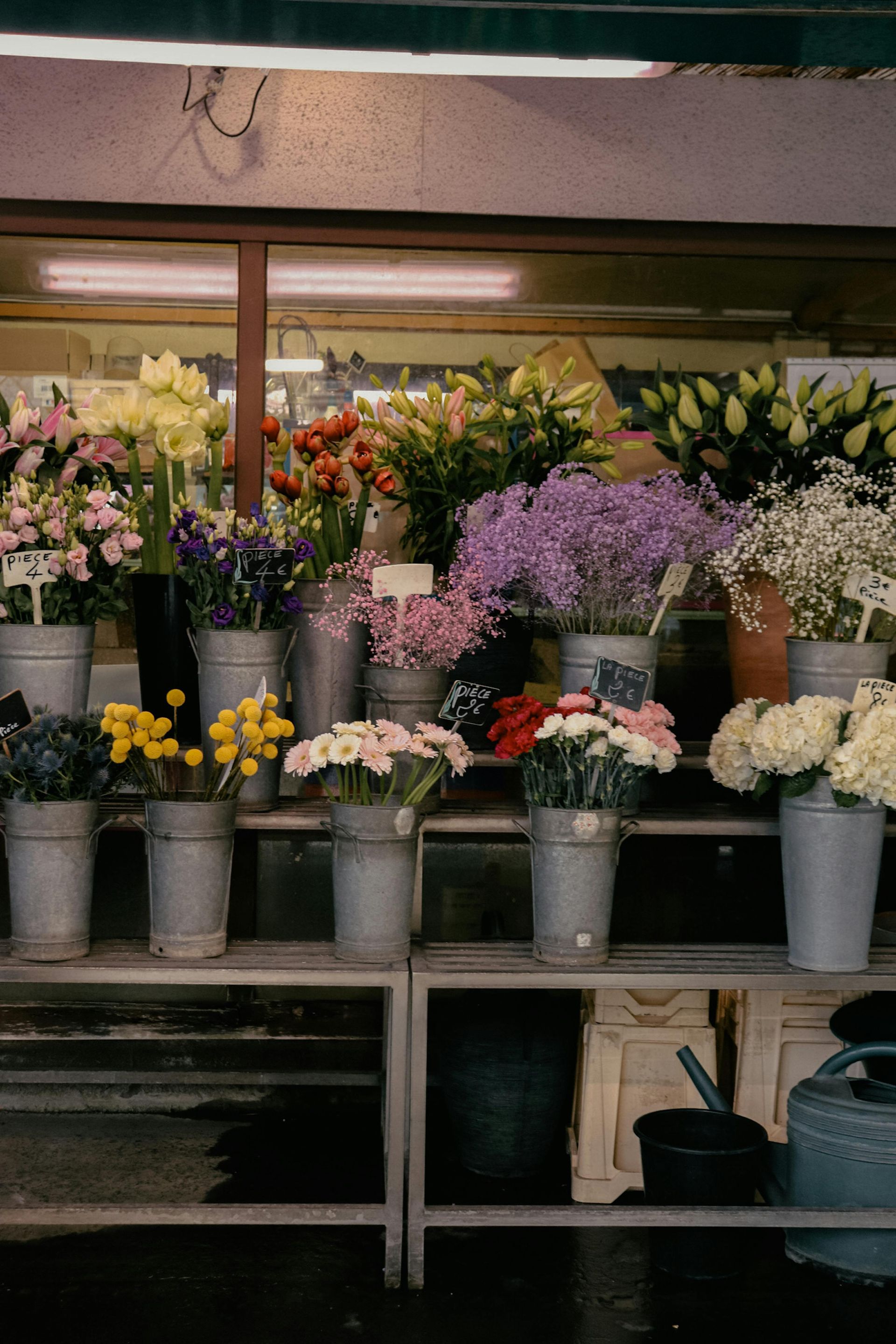 a flower market

