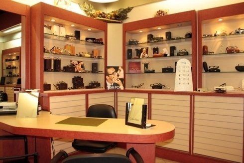 Occhiali da sole in esposizione