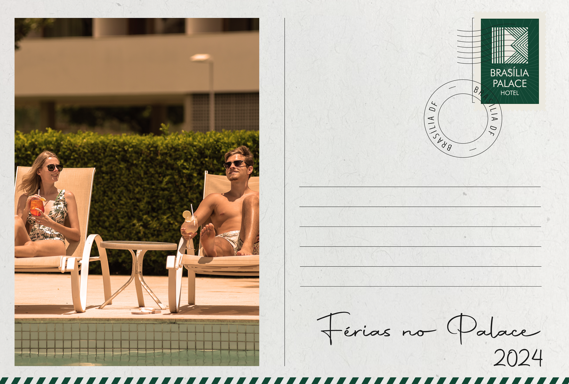 Casal relaxando na piscina em Portugal; cartão postal.