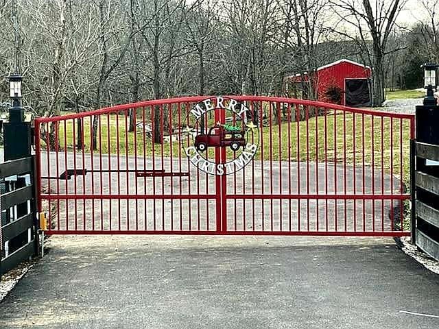 Red Gate - Paris, KY - Circle G Gates