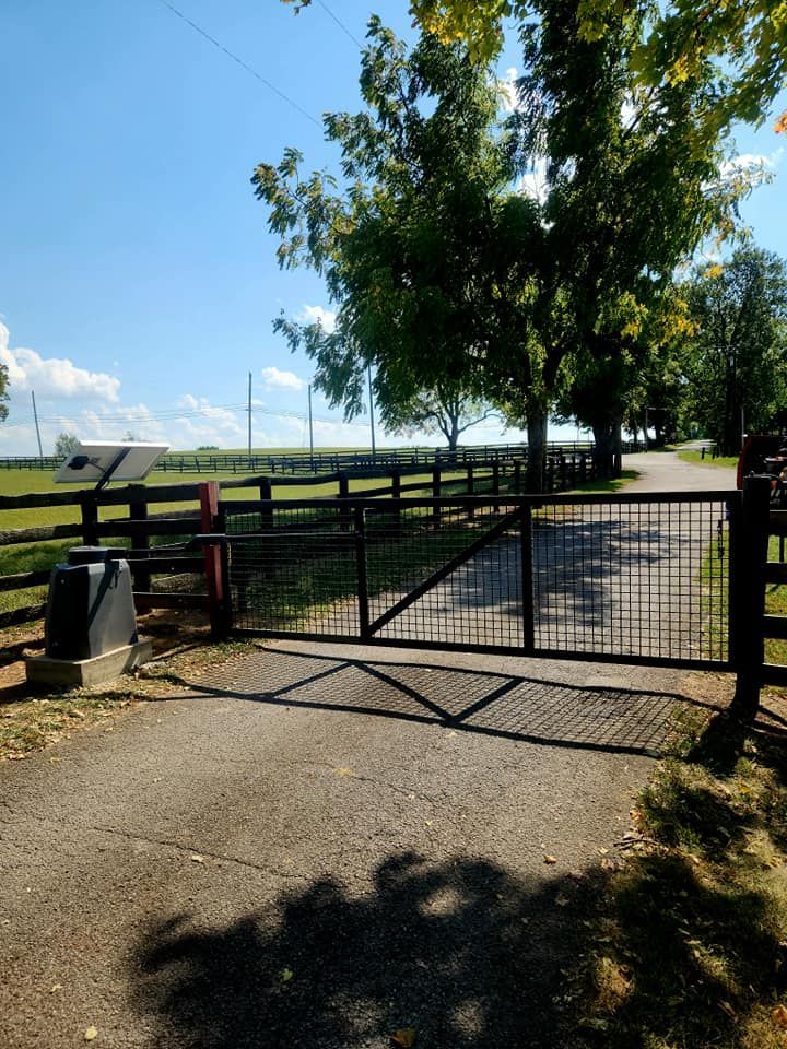 Finished Client Gate - Paris, KY - Circle G Gates