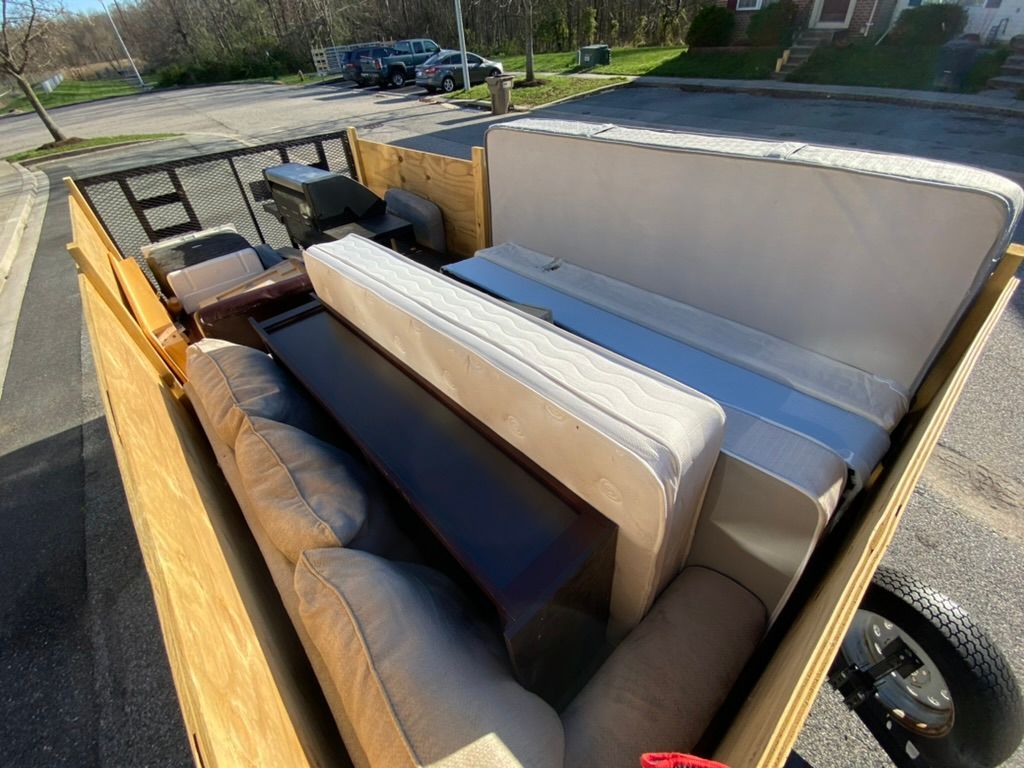 premium quality junk removal, cleanouts, demolition, cleanup company, newark de, pyle hauling and junk removal