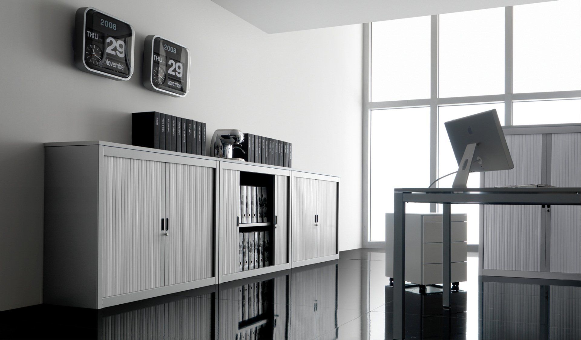 Armadi metallici Mortara