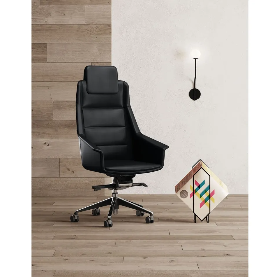 Poltrone direzionali per l'ufficio a Borgomanero