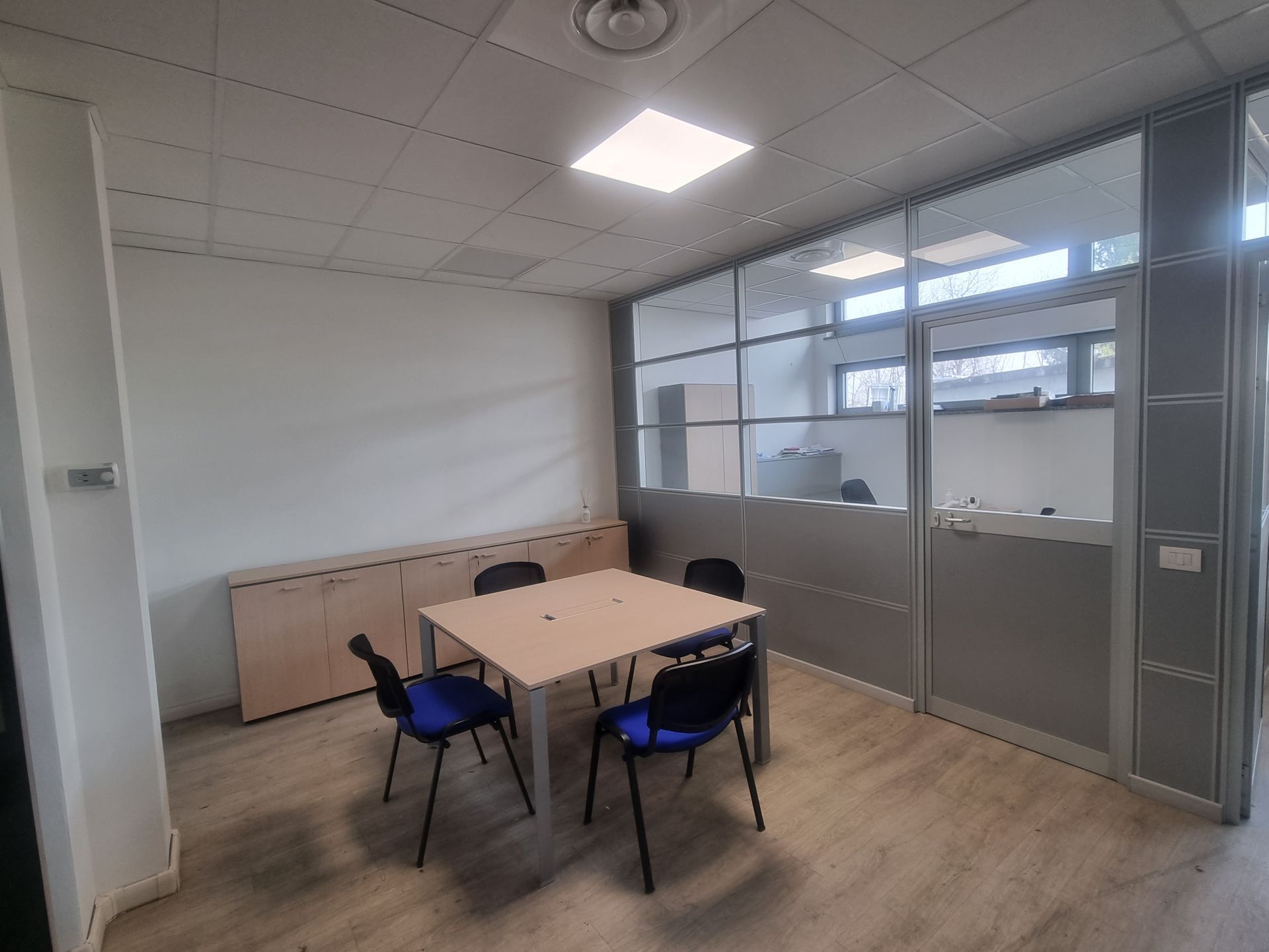 Pareti divisorie cieche vetro perufficio