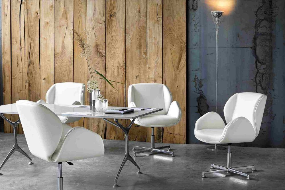 Poltrone direzionali per l'ufficio a Novara