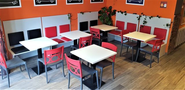 Tavoli e sedie per mensa