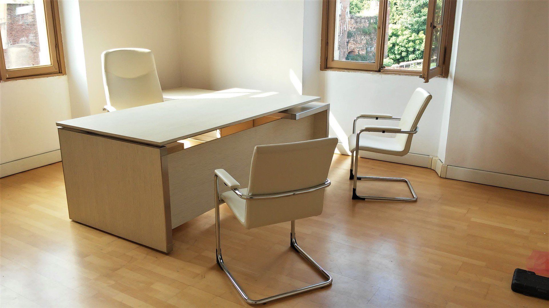 Vendita scrivanie direzionale