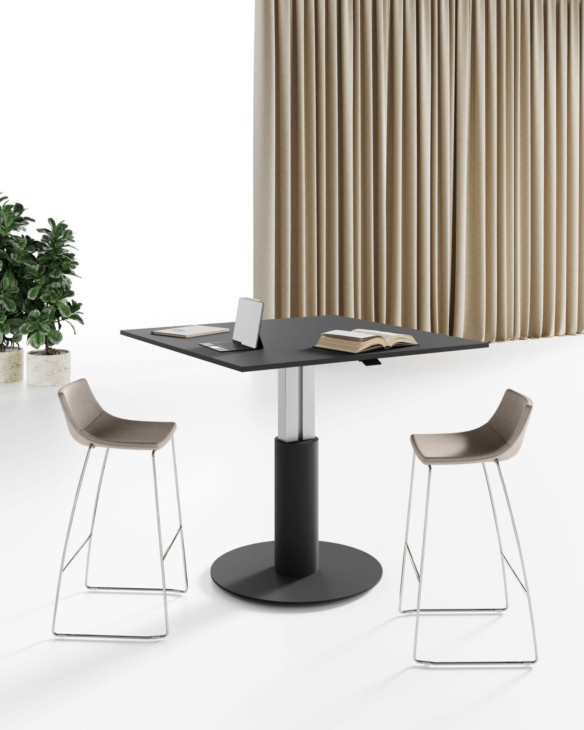 Tavolo ufficio regolabile in altezza