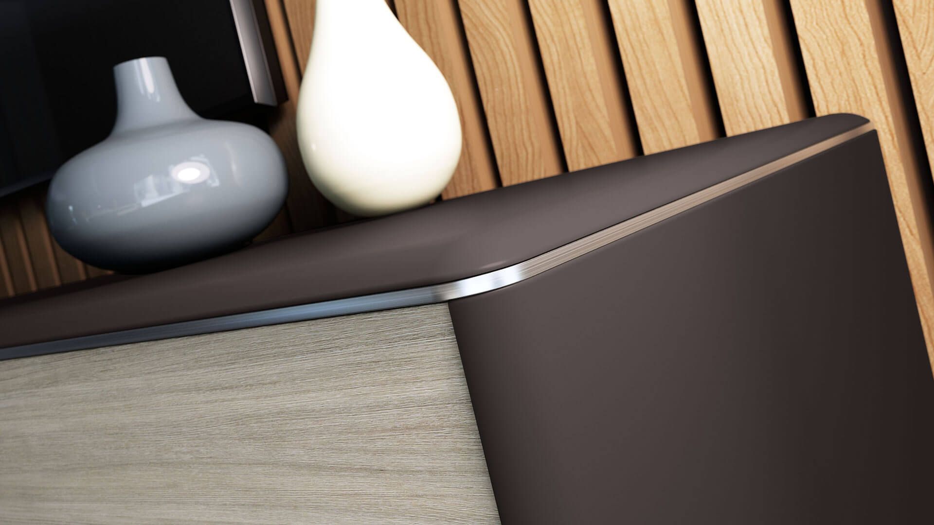 Mobili con bordo cromato