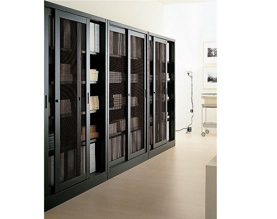 mobili in ferro con ante a grata