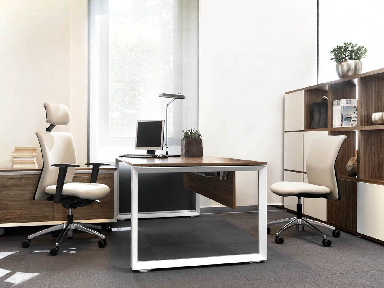 Sedie ed arredi per l'ufficio Novara