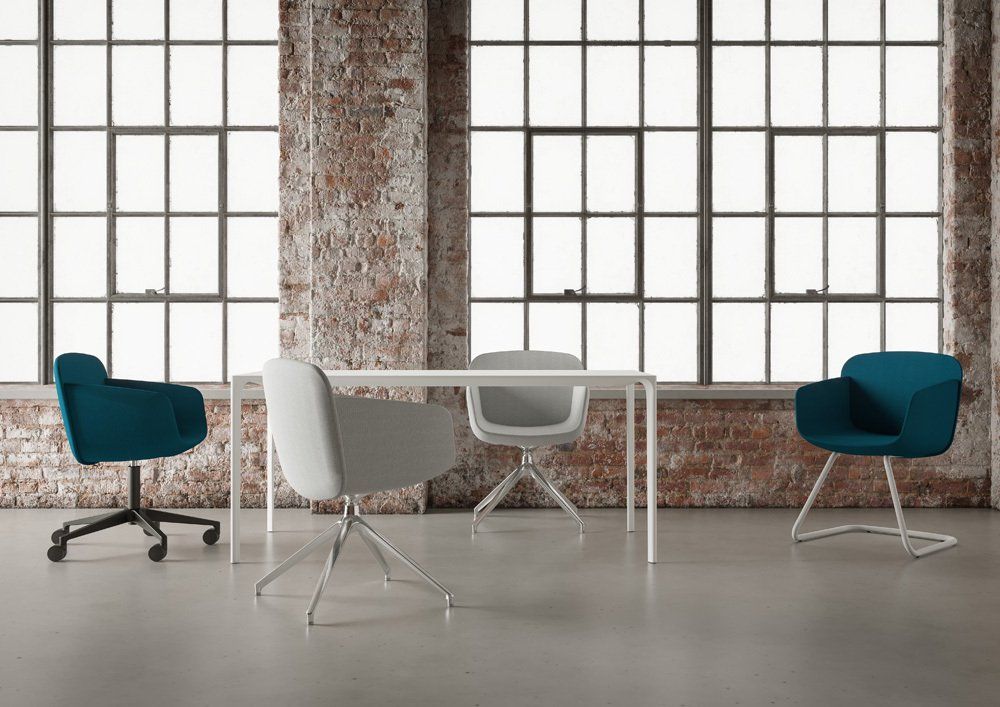 Poltrone direzionali per l'ufficio a Oleggio