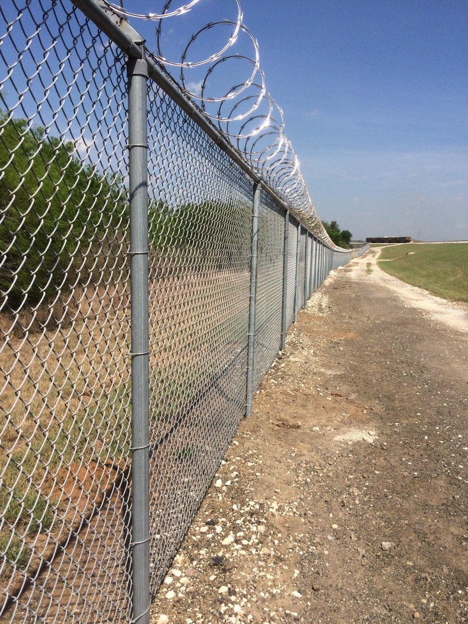 commercial fence company near me