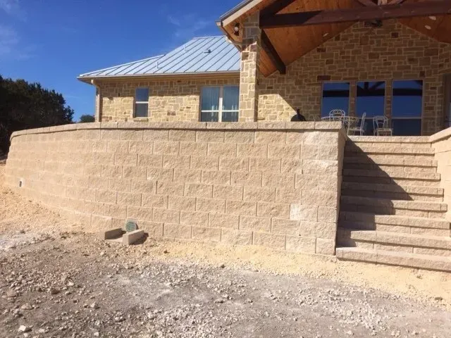 retaining wall installer san antonio