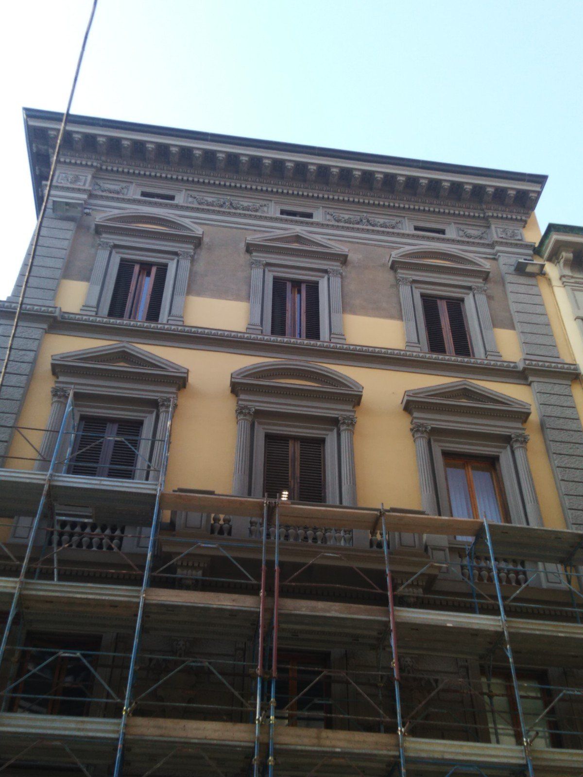 rifacimento facciata centro storico via dei Medici  Firenze