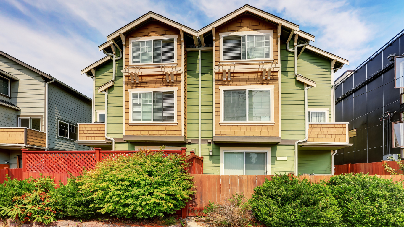 Multi-family rental in Seattle, WA, financed with DSCR loans for investors in King County.