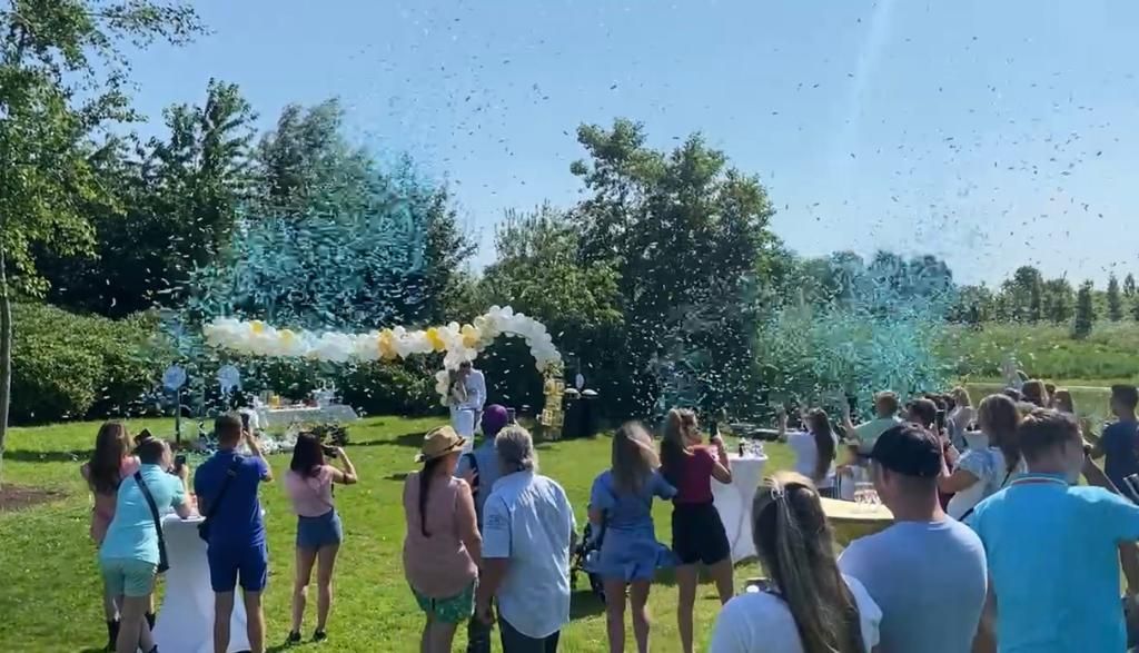 Gender reveal party