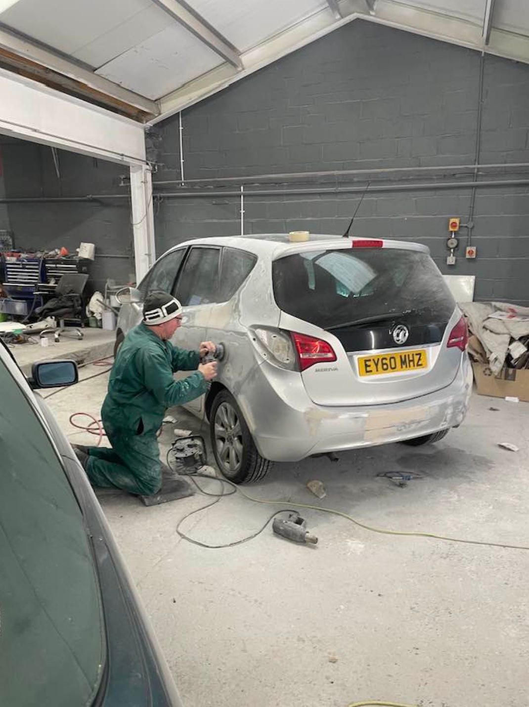 Preparing a car for a respray