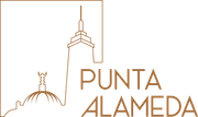 El logotipo de Punta Alameda muestra una torre en la cima de una colina.