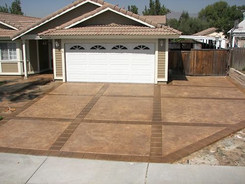 stained concrete driveway Calgary