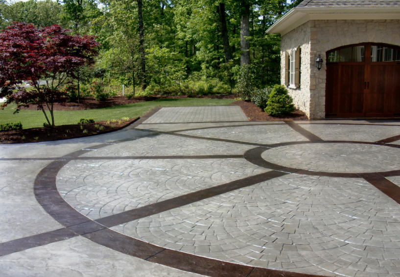 Decorative concrete driveway Calgary