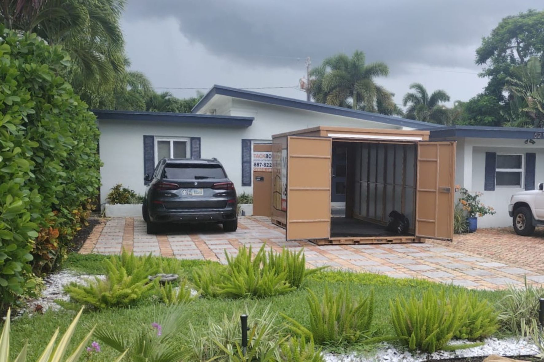 Emergency Storage Solutions for Hurricane Disaster Relief