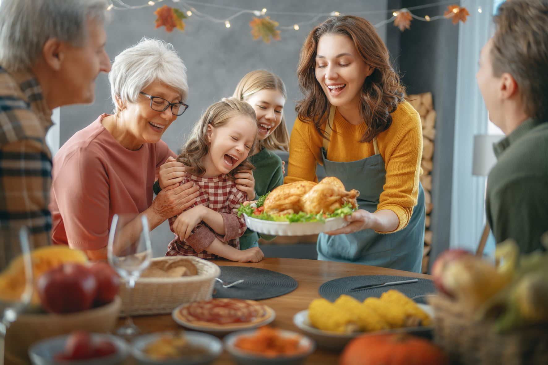 Family meal at thanksgiving