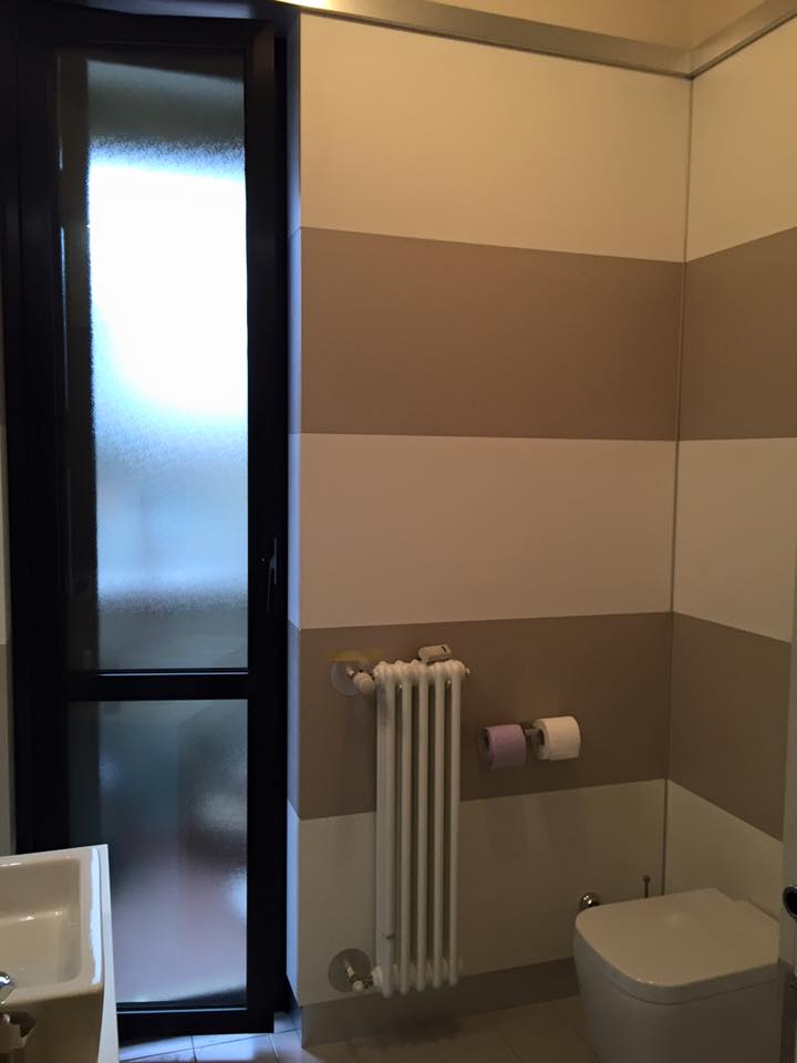 Porta-finestra realizzata in legno