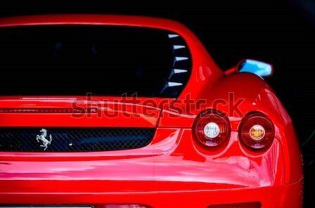 LAVORAZIONE SU VETTURE DI LUSSO