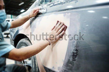 VERNICIATURA usiamo vernici,fondi,stucchi moderni ed ecologici per ogni tipo di colore ed effetto, compresa la verniciautra opaca o cambio colore della vettura