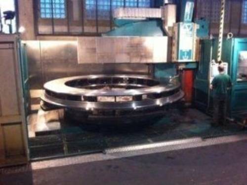 Tornio verticale Berthiez per tornitura a Milano